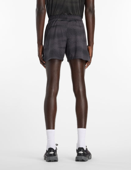 New Balance Rc Printed Short 5" - Black/Castlerock/Slate Greyimages2- The Sports Edit