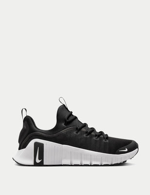 Free Metcon 6 Shoes - Black/White Free Metcon 6 Shoes - Black/White
