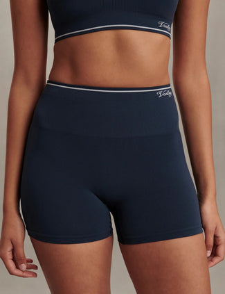 Chihiro Seamless Short 4 Chihiro Seamless Short 4