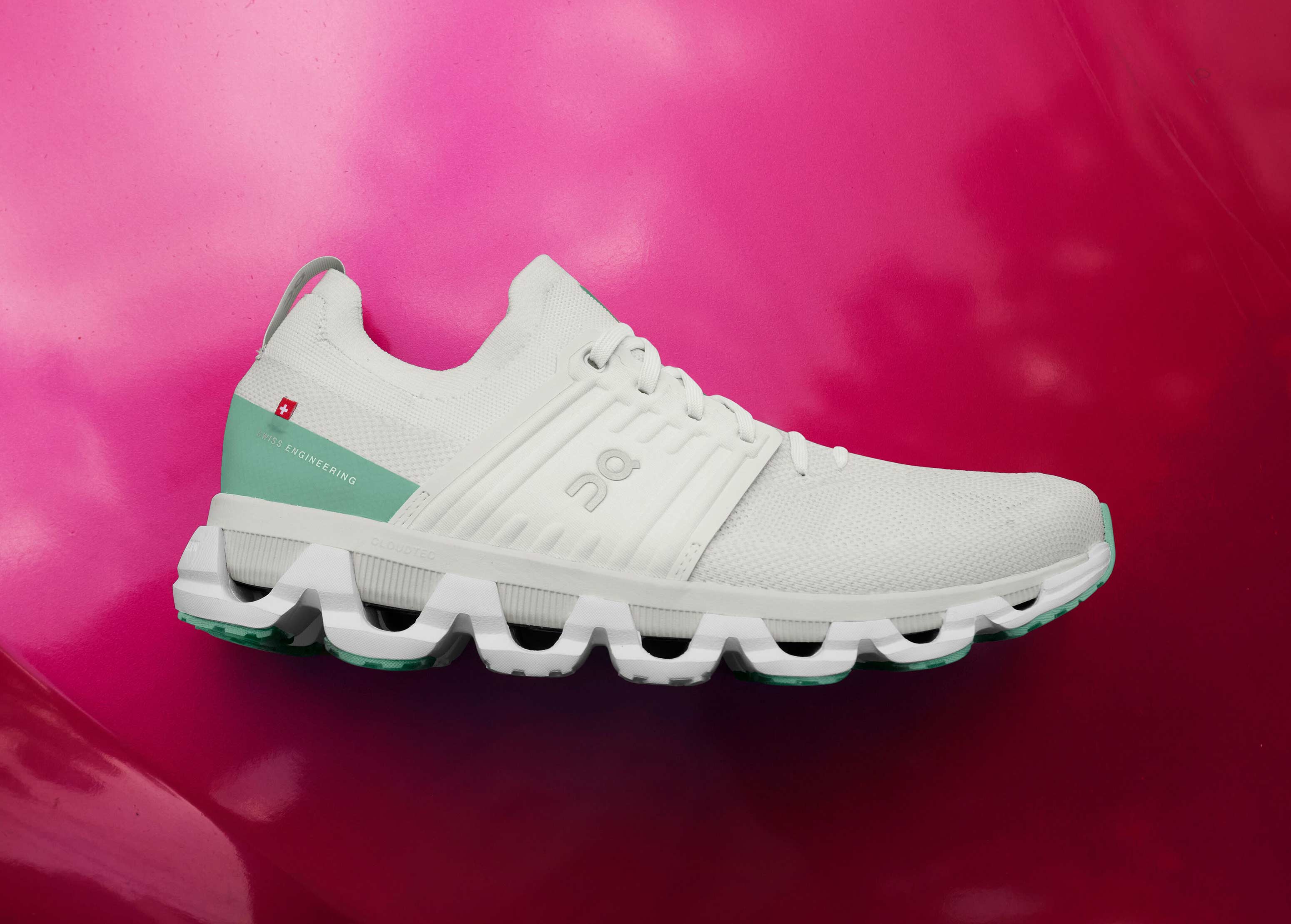  On Women's Cloudswift 3 Sneakers, Ivory, Rose, White, Pink, 5  Medium US