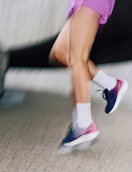 Saucony Ride 18 - Navy/Fuchsiaimage4- The Sports Edit