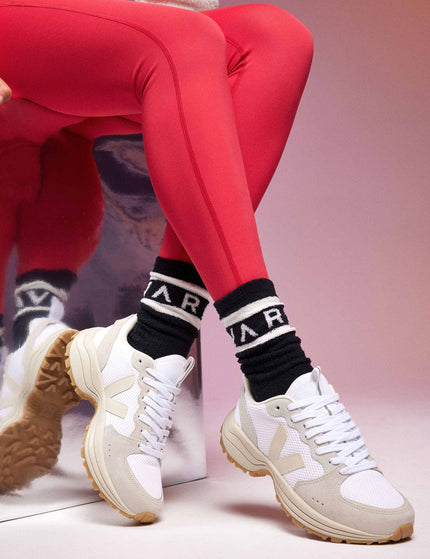 Veja Venturi Alveomesh - White Pierre Naturalimages2- The Sports Edit