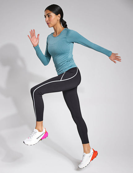 BORN Hilma T-Shirt - Articimages6- The Sports Edit
