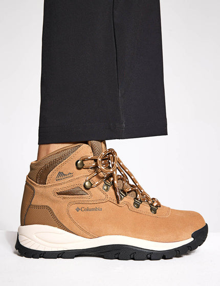 Columbia Newton Ridge Plus Waterproof Amped Hiking Boot - Elk/Dark Stoneimage3- The Sports Edit