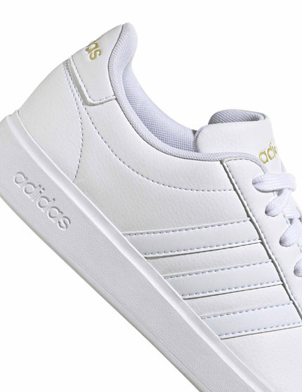 adidas Grand Court 2.0 Shoes - Cloud White/Gold Metallicimage4- The Sports Edit