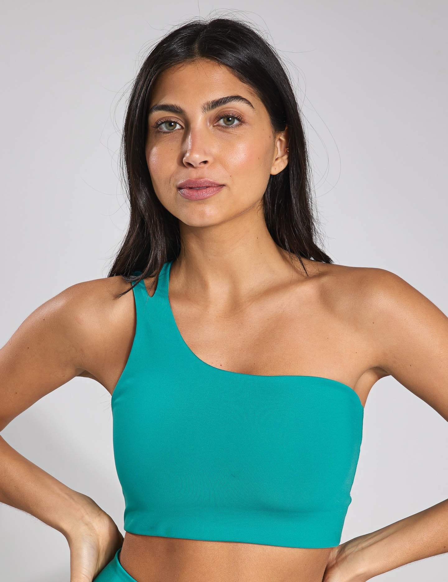 【関税込み】Girlfriend Collective ブルー  スポーツブラ Sports Bras | GIRLFRIEND COLLECTIVE | The Sports Edit UK