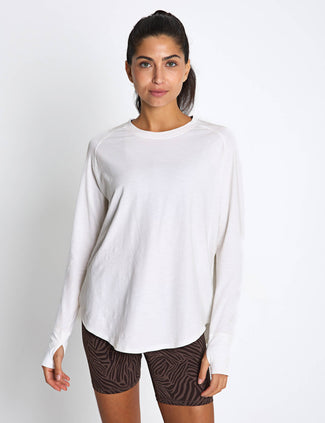 Women's Long Sleeved Tops