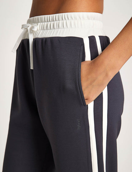 Lilybod Nikki Wide Leg Jogger - Charcoalimages3- The Sports Edit