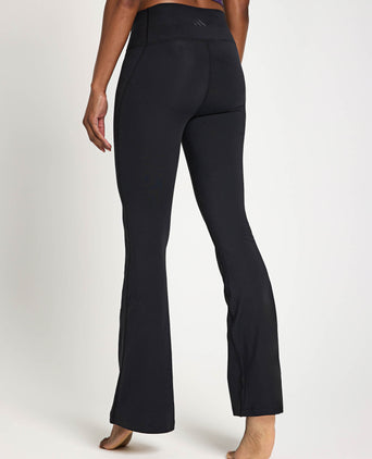 All Me Essentials Flare Leggings - Black