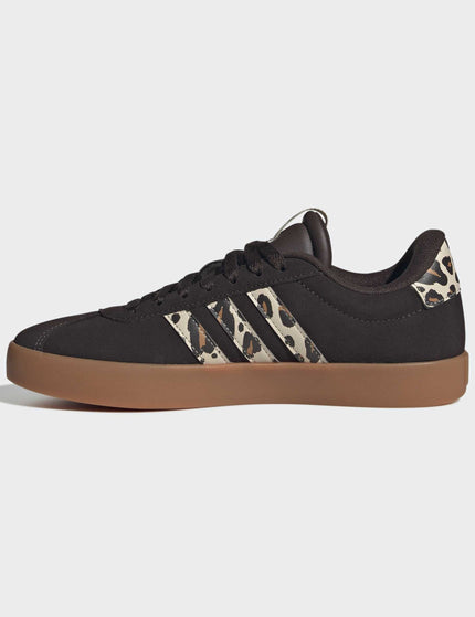 adidas VL Court 3.0 Shoes - Aurora Coffee/Crystal Linen/Amber Gumimages4- The Sports Edit