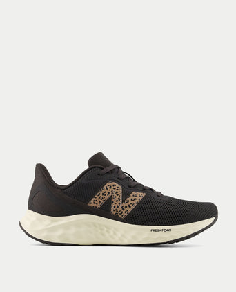 Fresh Foam Arishi v4 - Black Cement