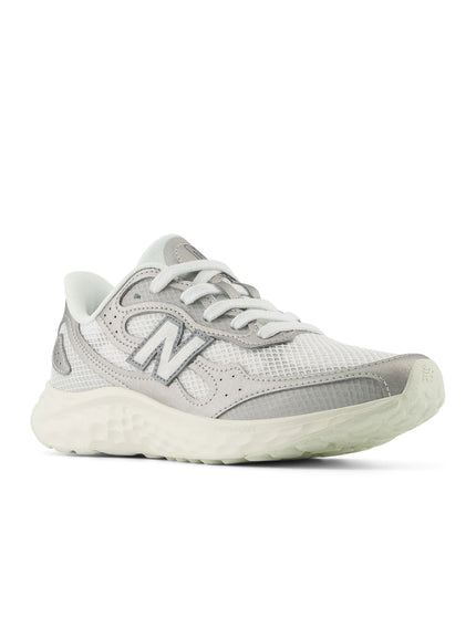 New Balance Fresh Foam Arishi v4 - Silver Metallicimages2- The Sports Edit