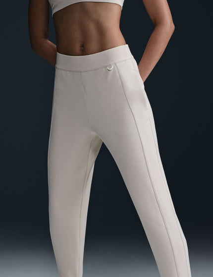 Nike 24.7 ImpossiblySoft Dri-FIT Joggers - Light Orewood Brown/Light Iron Oreimages3- The Sports Edit