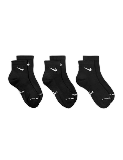 Nike Everyday Elevated Ankle Socks (3 Pairs) - Blackimages1- The Sports Edit