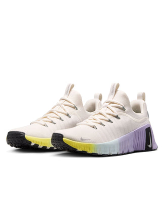 Free Metcon 6 SE Shoes - Phantom/Black/Hydrangeas/Metallic Silver