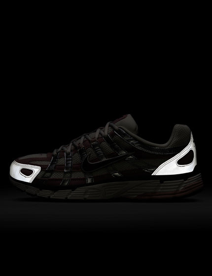 Nike P-6000 Shoes - Summit White/Plum Chalk/Metallic Silverimages8- The Sports Edit