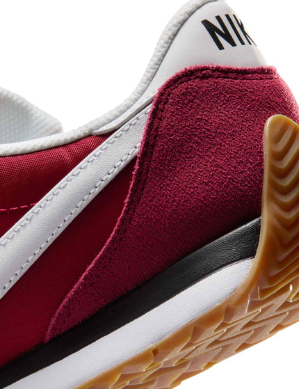 Nike Pacific Shoes - Team Crimson/White/Black/Gum Light Brownimages8- The Sports Edit