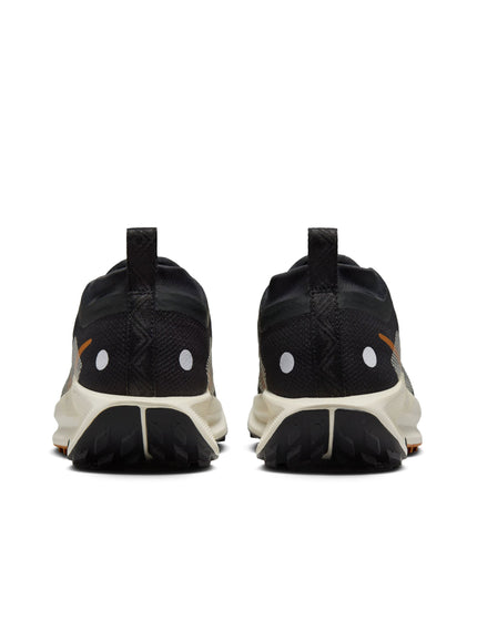 Nike Pegasus Trail 5 Gore-Tex Shoes - Off Noir/Pale Ivory/Black/Monarchimage3- The Sports Edit