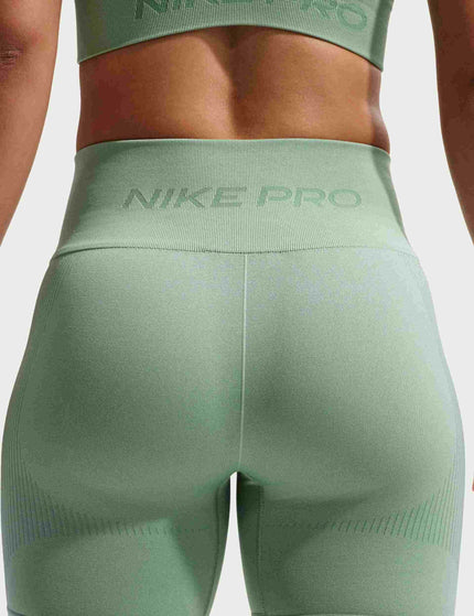 Nike Pro Seamless Dri-FIT 5" Biker Shorts - Steamimages2- The Sports Edit