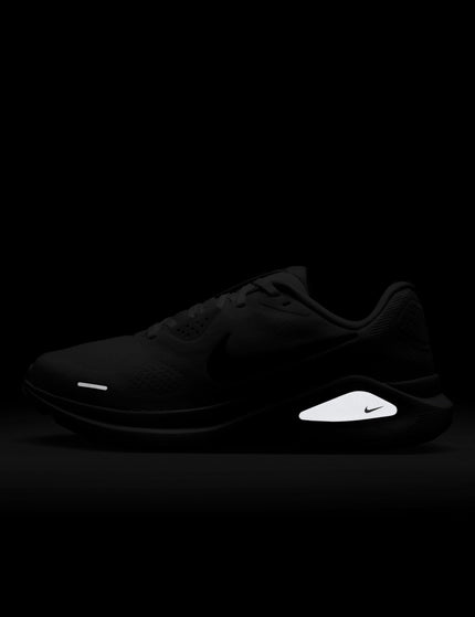 Nike Structure 26 Shoes - White/Black/Pure Platinumimages2- The Sports Edit