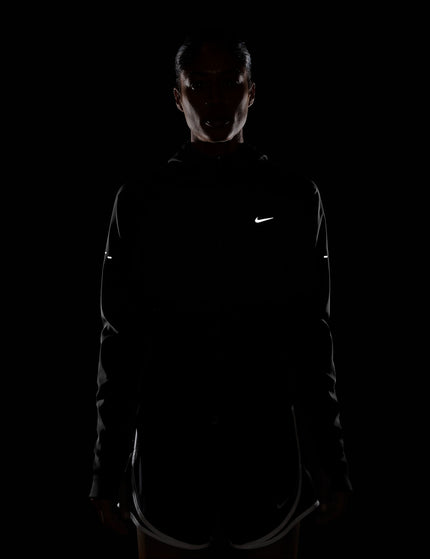 Nike Swift Therma-FIT Fitted Running Jacket - Black/Reflective Silverimages4- The Sports Edit