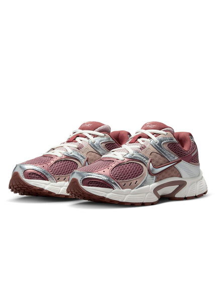 Nike V5 RNR Shoes - Smokey Mauve/Metallic Silver/Red Sepiaimages2- The Sports Edit