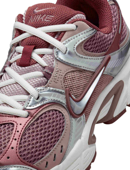 Nike V5 RNR Shoes - Smokey Mauve/Metallic Silver/Red Sepiaimages6- The Sports Edit