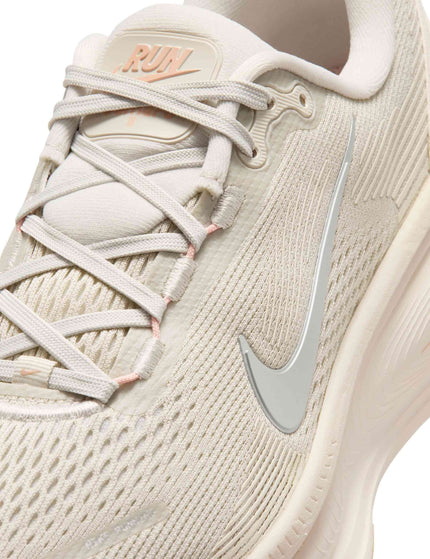 Nike Vomero 18 Running Shoes - Light Bone/Metallic Silver/Arctic Orangeimages7- The Sports Edit