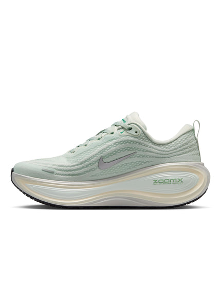 Nike Vomero Plus Running Shoes - Light Silver/Metallic Silverimages4- The Sports Edit