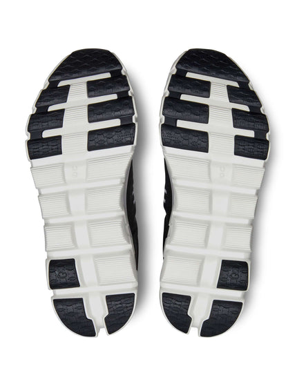 ON Running Cloudflow 4 - Black/Whiteimages6- The Sports Edit