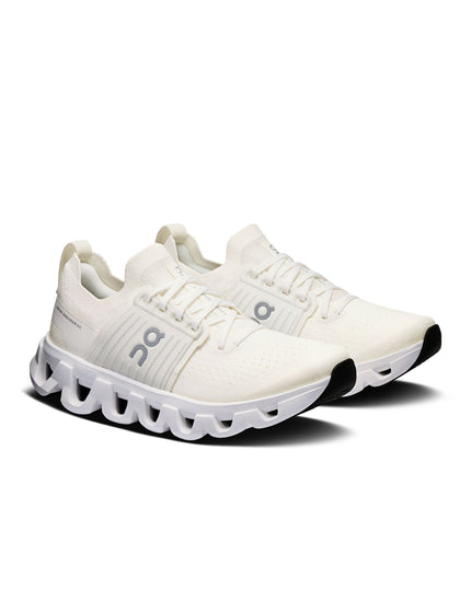 ON Running Cloudswift 4 - Whiteimage2- The Sports Edit