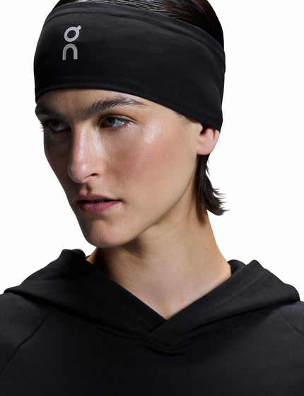 ON Running Core Headband - Blackimage2- The Sports Edit