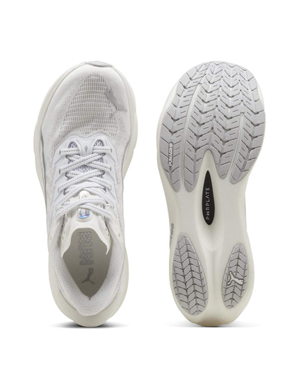 PUMA Deviate NITRO 4 Running Shoes - White/Feather Greyimages6- The Sports Edit