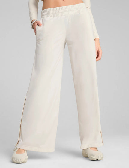 PUMA Wardrobe Ess Low Rise Popper Pants - Alpine Snowimage1- The Sports Edit