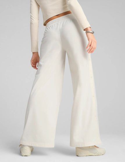 PUMA Wardrobe Ess Low Rise Popper Pants - Alpine Snowimage2- The Sports Edit