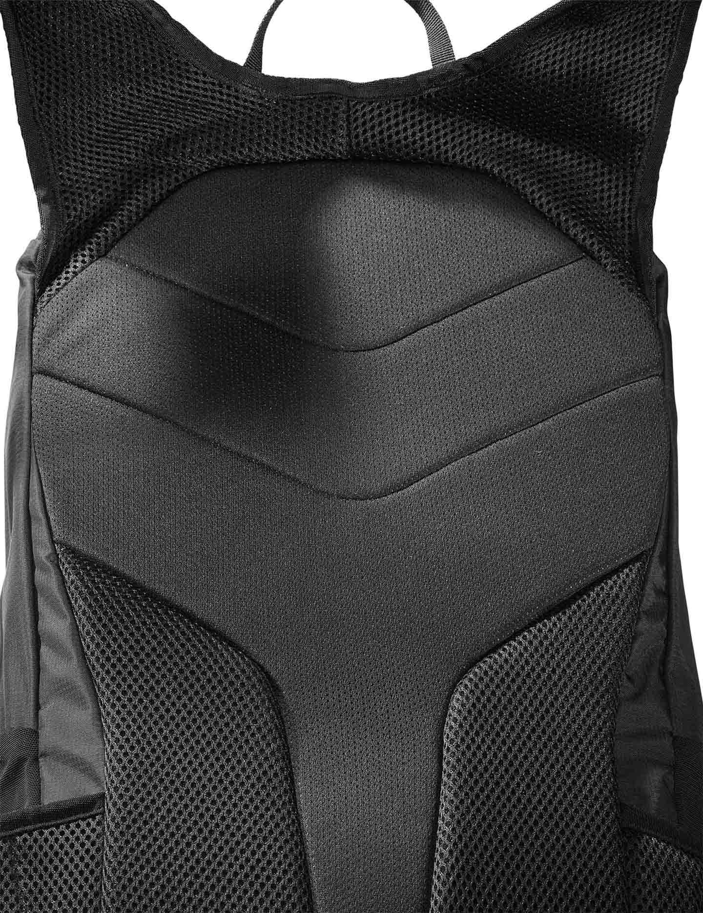 Salomon | Trailblazer 20 - Black/Alloy | The Sports Edit