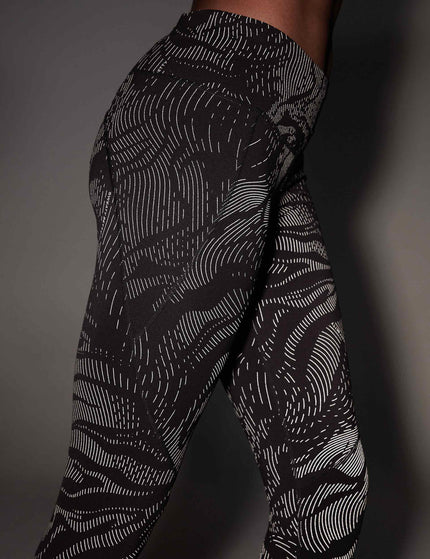 Sweaty Betty Power 7/8 Reflective Gym Leggings - Black Wavey Reflective Printimage6- The Sports Edit