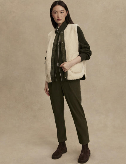 Varley Audrea Reversible Gilet - Sandshell/Forest Nightimages8- The Sports Edit