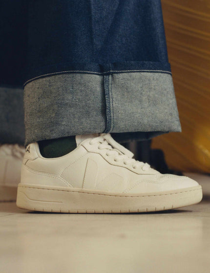 Veja V-90 Leather - Whiteimage5- The Sports Edit