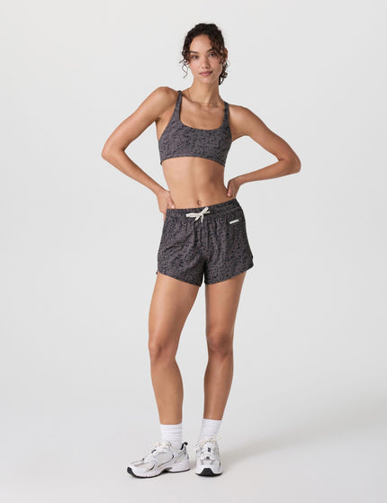 Vuori Clementine 4" Short 2.0 - Chia Stuccoimage7- The Sports Edit