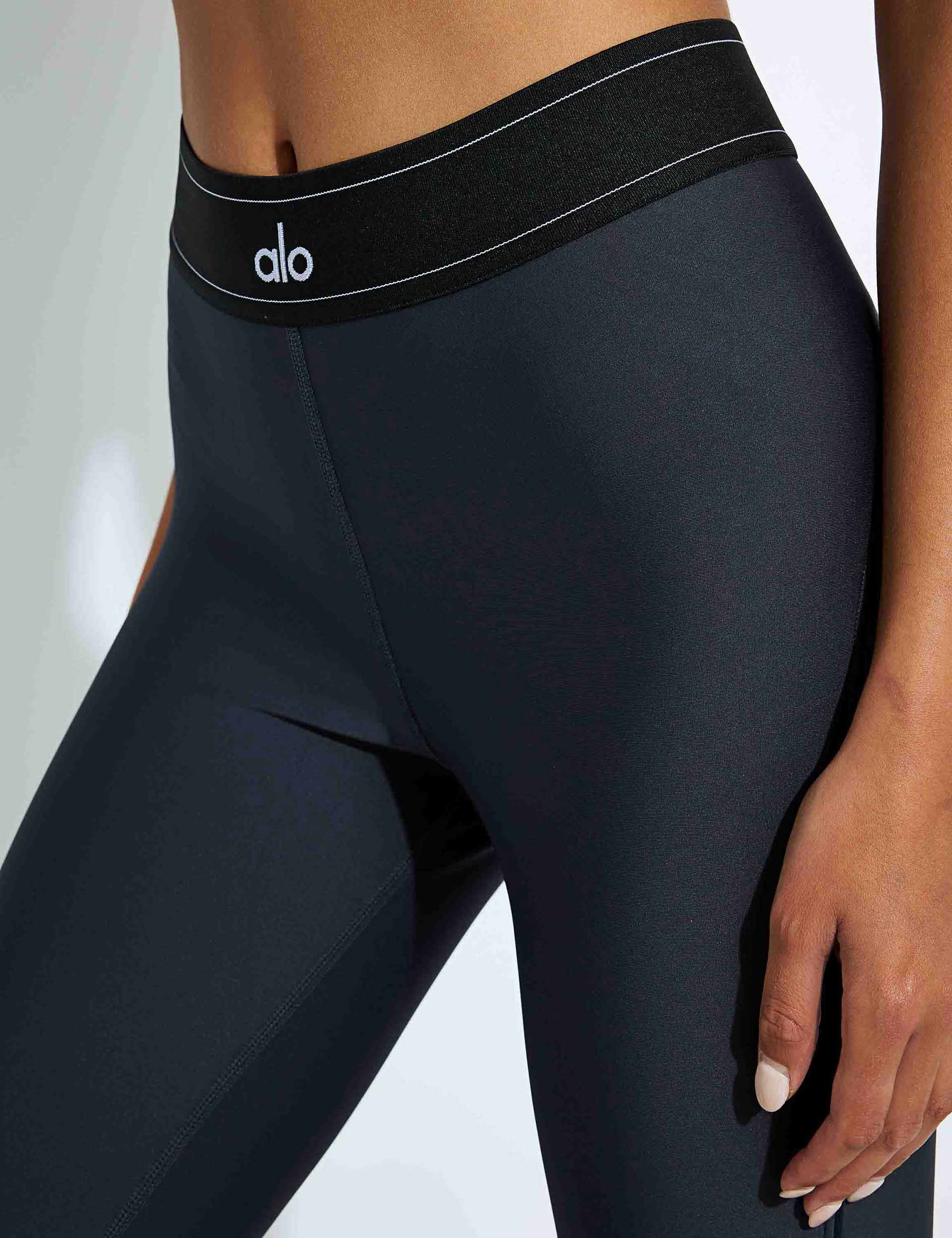 Alo Yoga | Airlift High Suit Up Legging - Anthracite | The Sports Edit