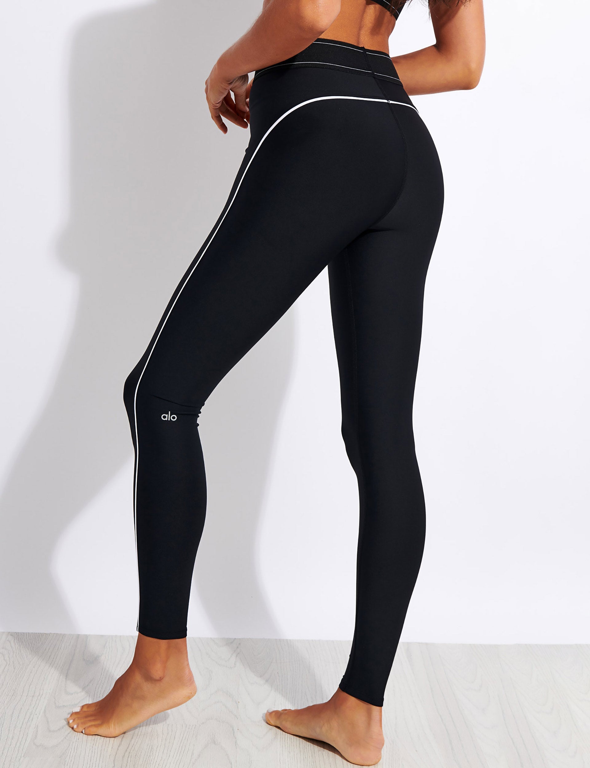 Alo Yoga | Airlift High Waist Suit Up Legging Black | The Sports Edit