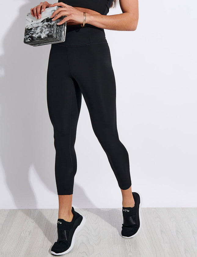 What are 7/8 Leggings? Everything You Need to Know