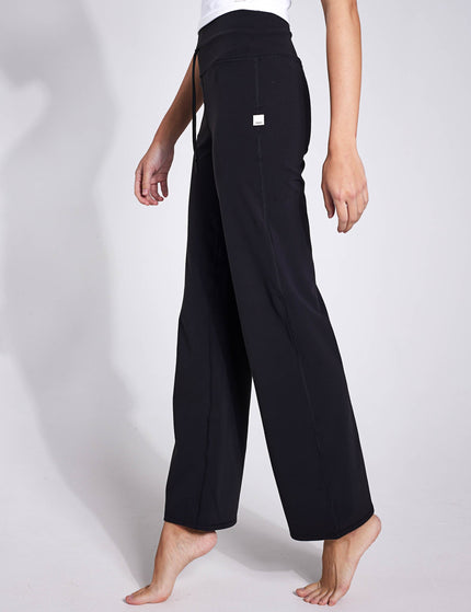 Vuori DAILY WIDE LEG BLK / BLACKimage1- The Sports Edit