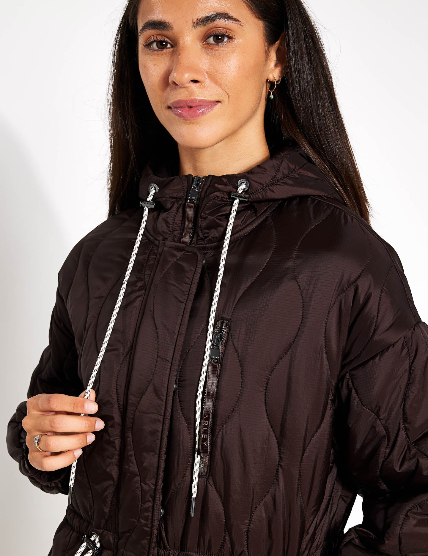 Varley | Caitlin Quilt Jacket - Coffee Bean | The Sports Edit