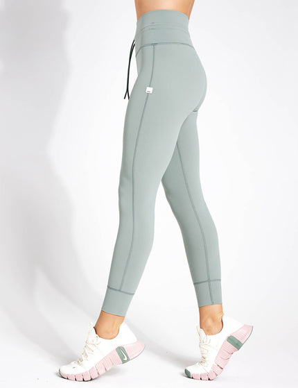 Vuori Daily Legging - Fernimage1- The Sports Edit