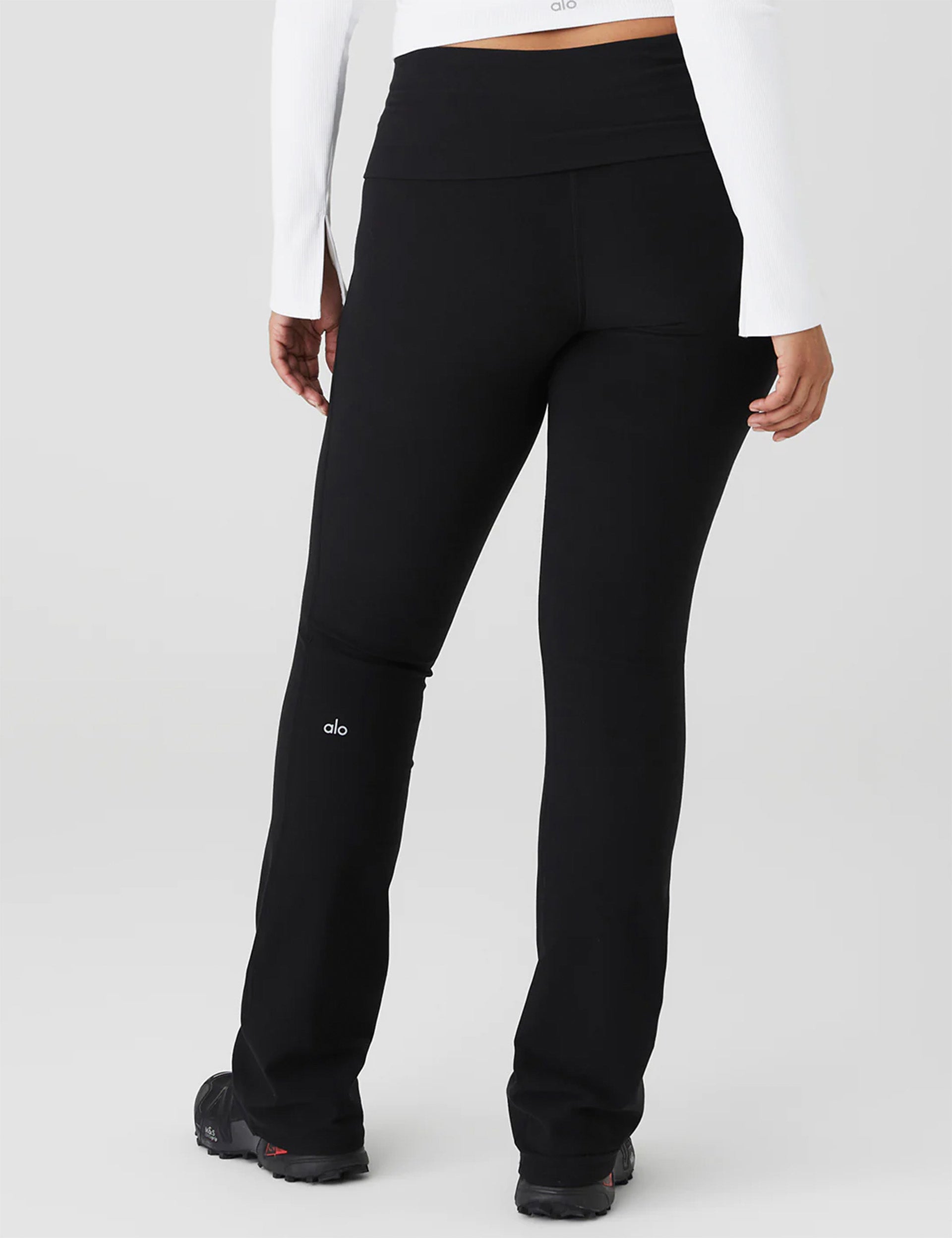 Alosoft high-rise cropped leggings in grey - Alo Yoga