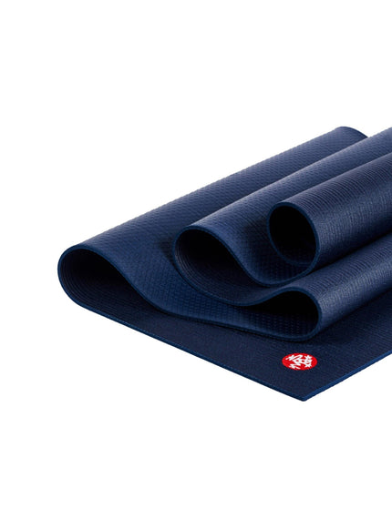 Manduka PROlite Yoga Mat 71" 4.7mm - Midnightimage4- The Sports Edit
