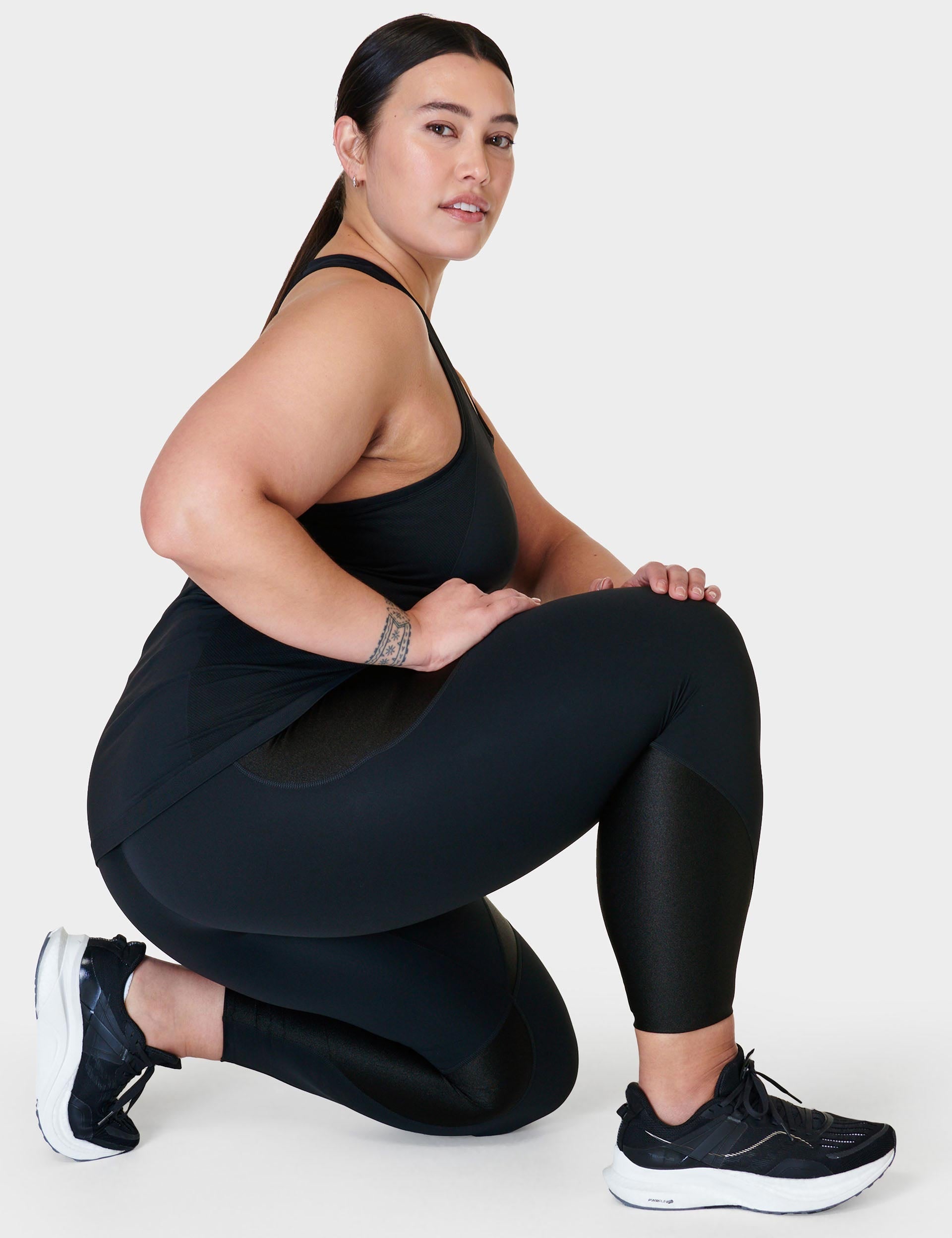Power 7/8 Gym Leggings - Black Gradient Dot Print, Women's Leggings